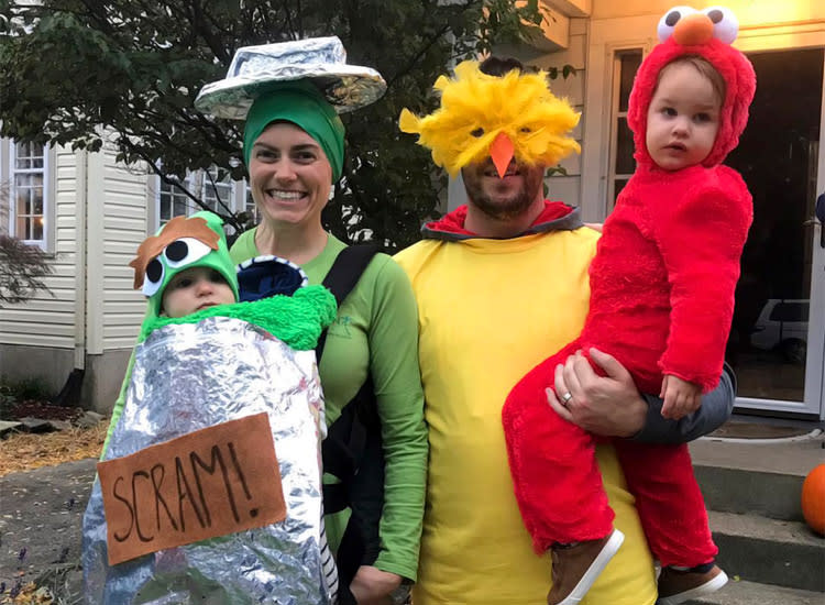 creative DIY family of 4 Halloween costumes with Elmo and Oscar the Grinch for family of 4